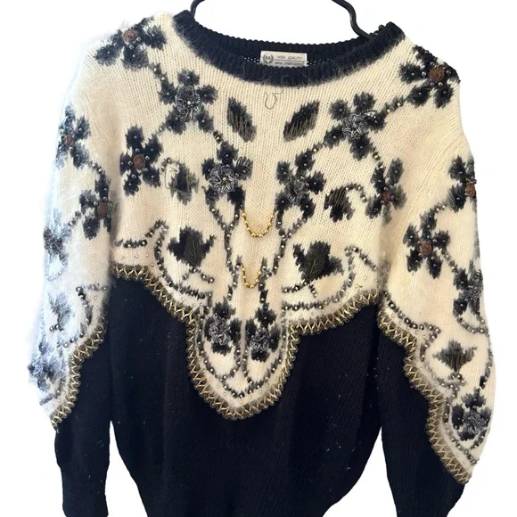 Embellished Black & Cream Floral Knit Sweater - Picture 3 of 4